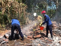 Rumah Nenek Damin Terbakar hingga Rata Tanah Saat Ditinggal Pengajian
