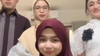Sienna lalu mengajak Ben Kasyafani, Nesya Ayu, dan Marshanda untuk TikTok-an. (Foto: dok Instagram)