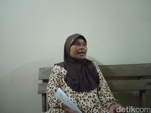Akhir Perjuangan Sakira Sang Pengangkut Batu di Gunung Kuda