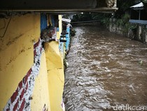 Nestapa di Kampung Braga, Hidup Mendung Dekat Cikapundung