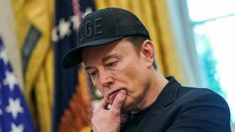 Elon Musk: AI dan Robot Humanoid Akan Lenyapkan Kemiskinan