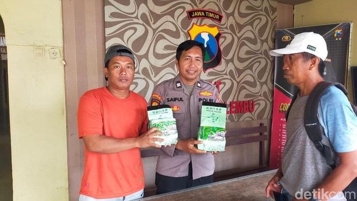 Warga menyerahkan sabu ke Polsek Masalembu