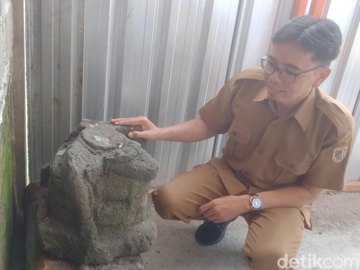 Arca di Demak Ijo, Klaten. yang gagal dicuri diamankan di balai desa, Senin (2/6/2025).