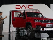 Harga Turun Drastis, Fitur BAIC BJ40 Plus Malah Ditambah