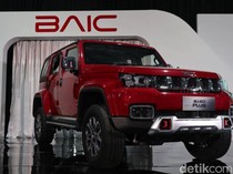 Harga Mobil BAIC Turun Nyaris Rp 100 Juta, Pembeli Lama Rugi, Dong?