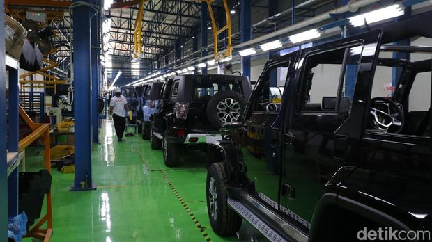 BAIC BJ40 Plus dirakit lokal.
