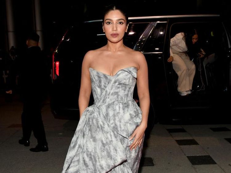 Bhumi Pednekar, Bintang The Royals Naik Daun Pakai Roket