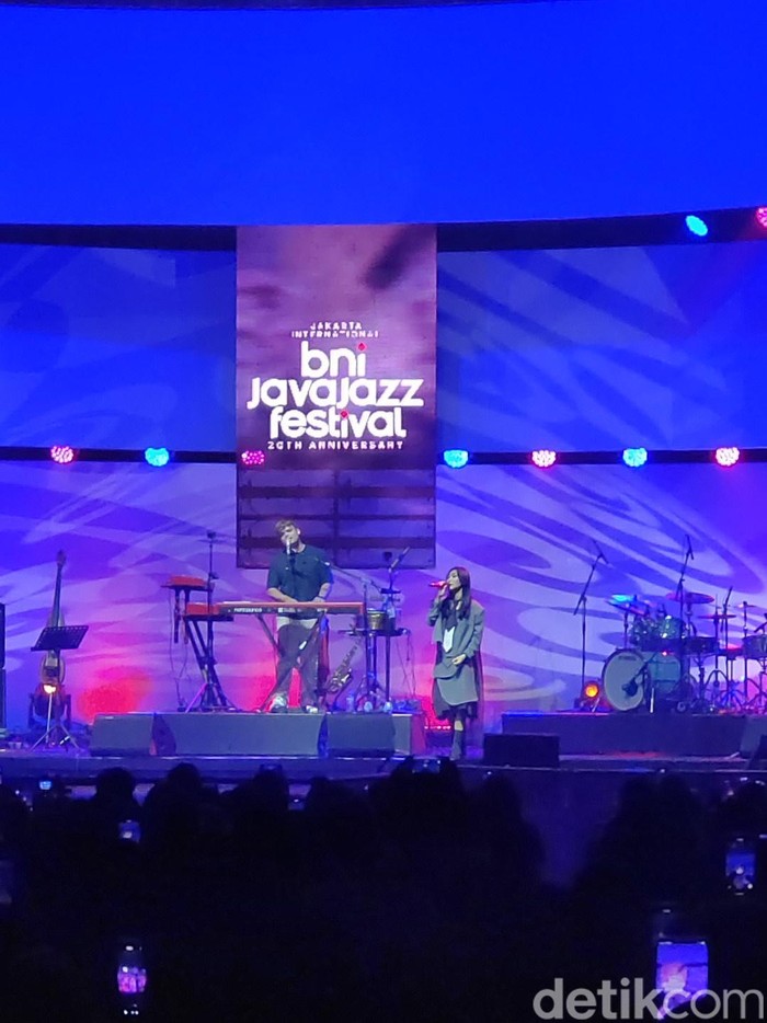 BNI Java Jazz Festival 2025 Jesus Molina ajak Isyana Sarasvati kolaborasi di BNI Java Jazz Festival 2025 pada Minggu (1/6/2025).