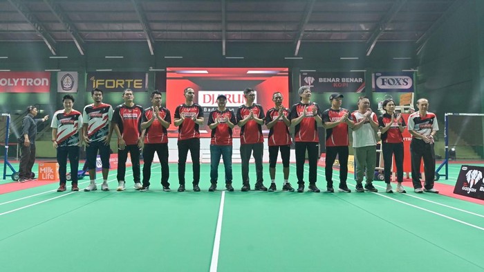 Universitas Diponegoro bersama Djarum Foundation, Polytron, dan iForte membuat fasilitas untuk menunjang olahraga bulutangkis. Polytron Stadium diresmikan di Tembalang, Semarang, Jawa Tengah, Senin (2/6).