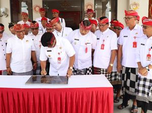 Bupati Sanjaya Resmikan Kantor Camat Tabanan