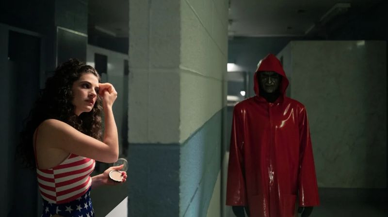 Cuplikan adegan dalam Fear Street: Prom Queen.