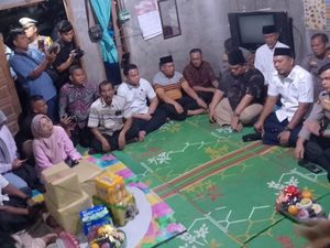 Kapolres-Bupati ke Rumah Siswa SD Tewas di Inhu, Ingatkan Tak Terpancing Hoaks