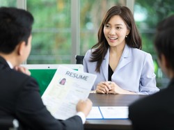 7 Tips Memilih Baju untuk Interview Kerja agar Tampil Profesional dan Percaya Diri