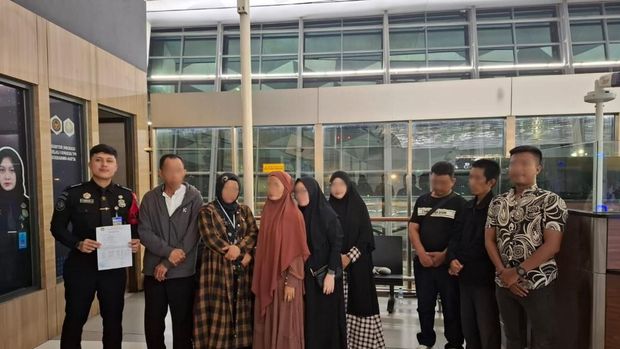 Imigrasi tunda keberangkatan calon jemaah haji nonprosedural
