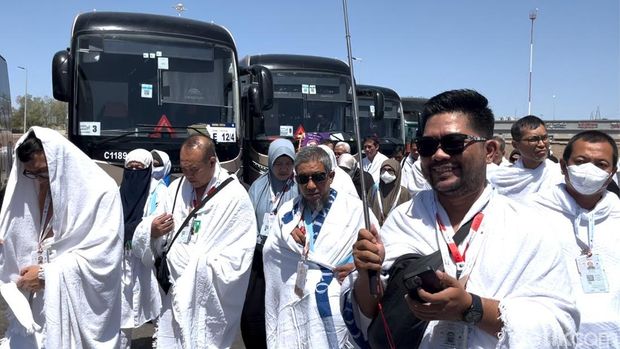 Jemaah haji khusus Aida Tourindo umrah wajib, Sabtu (31/5/2025) malam usai mengambil miqat di Bir Ali.