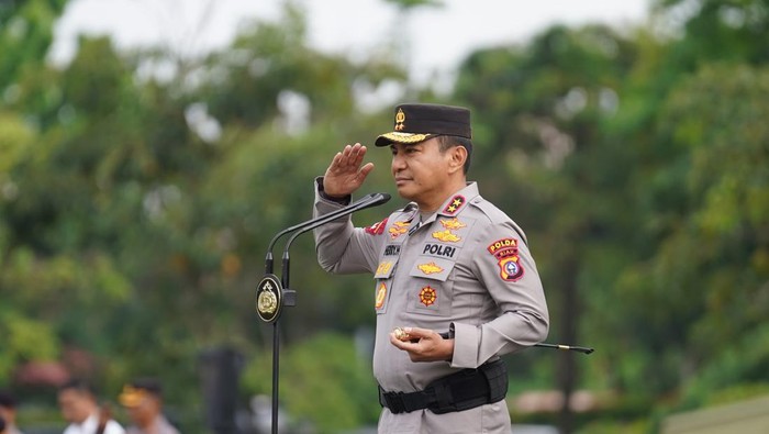 Kapolda Riau Irjen Herry Heryawan.