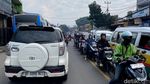 Potret Bunderan Cibiru yang Sibuk Setiap Pagi