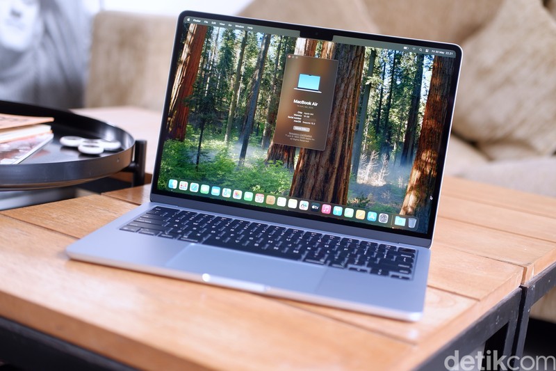MacBook Air M4