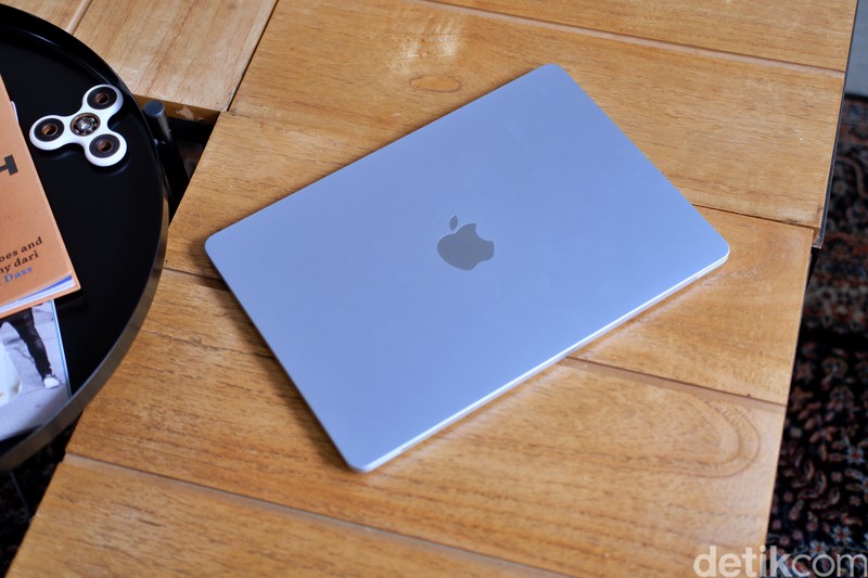 MacBook Air M4