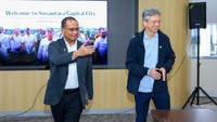 Duta Besar China untuk Indonesia, H.E. Wang Lutong, lakukan kunjungan kerja di Ibu Kota Nusantara (IKN). Kunjungan ini juga dihadiri oleh Ketua Kamar Dagang China di Indonesia, Sun Shangbin, untuk memperkuat hubungan bilateral dan membahas kelanjutan serta perluasan kerja sama investasi China dalam pembangunan IKN. (Dok. Otorita IKN)