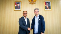 Saat ini, nilai investasi China di IKN hampir mendekati Rp 70 triliun. Dari jumlah tersebut, sekitar Rp 68,4 triliun berasal dari skema Kerja Sama Pemerintah dan Badan Usaha (KPBU) di sektor perumahan, Moda Unik Terpadu (MUT), dan pembangunan jalan. Selain itu, terdapat investasi asing langsung senilai Rp 500 miliar dari PT Delonix Bravo Investment. (Dok. Otorita IKN)