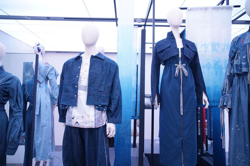 Pameran Sejauh Mata Memandang dan Adrian Gan