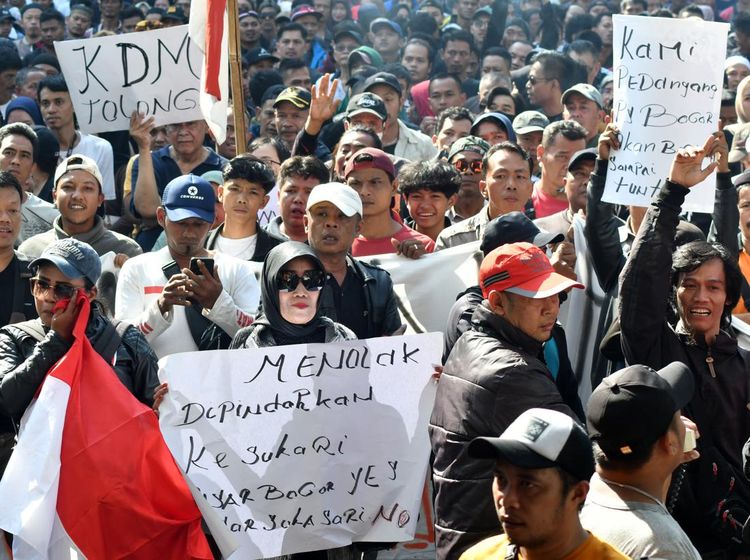 Pedagang Pasar Bogor Geruduk Balaikota, Tolak Relokasi