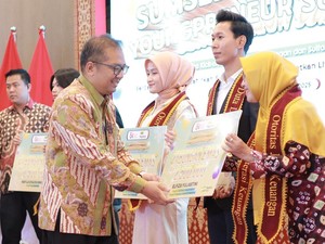 Pegadaian-OJK Cetak 100.000 Sultan Muda Lewat Youngpreneur Summit 2025