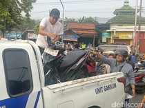 Polisi Cek CCTV Lokasi Kecelakaan Tewaskan Pemotor Diduga Korban Jambret