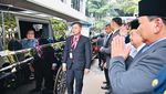 Keakraban Prabowo dan Megawati Bisik-bisik Saat Bertemu Lagi
