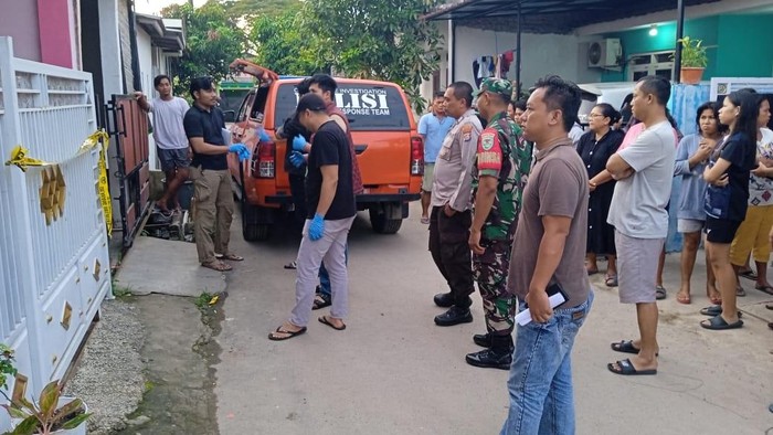 Seorang wanita inisial PS (35) ditemukan tewas di kamar rumah di Kota Serang, Banten. Sementara suaminya, WP (37), ditemukan tak sadarkan diri di dalam karung. (dok Istimewa)
