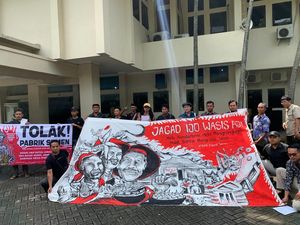 Warga Pracimantoro Geruduk DLHK Jateng Tolak Pembangunan Pabrik Semen