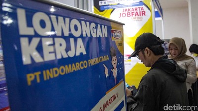 Berburu Loker Lewat Jakarta Job Fair di Tanjung Duren