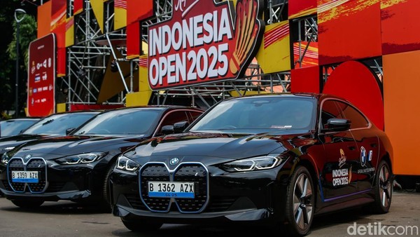 Deretan Mobil Listrik Mewah Mejeng di Indonesia Open 2025