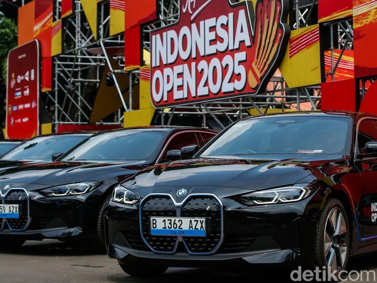 Deretan Mobil Listrik Mewah Mejeng di Indonesia Open 2025