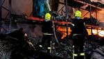 Drone Rusia Hantam Odesa, Warga Mengungsi dari Apartemen Rusak