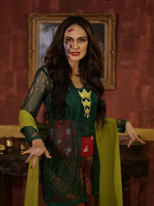Gaya Luna Maya di Film Gundik
