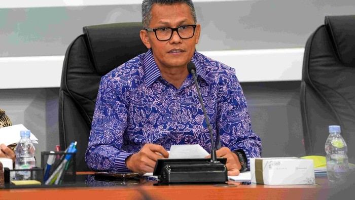 Juru Bicara Kementerian Perindustrian, Febri Hendri Antoni Arief.