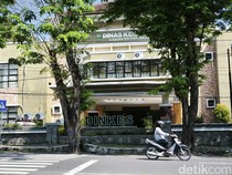 2 Pejabat Dinkes Karanganyar Serahkan Hasil Korupsi Rp 545 Juta ke Kejaksaan