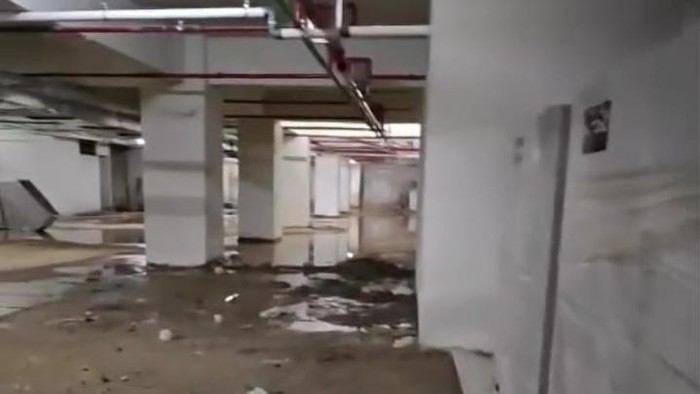 Kondisi basement Lapangan Merdeka Medan yang tergenang air (Foto: Istimewa)