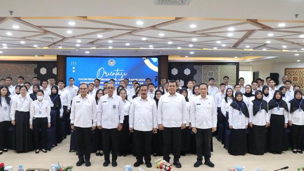 Menteri Imipas Agus Andrianto membuka masa orientasi CPNS Kemenimipas Tahun Anggaran 2024 di Aula Yusuf Adiwinata, Lantai 12 Gedung Kementerian Imipas, Jaksel, Selasa (3/6/2025).