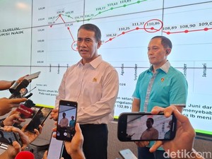 Bau-bau Ada Mafia Beras: Stok Melimpah tapi Harga Naik