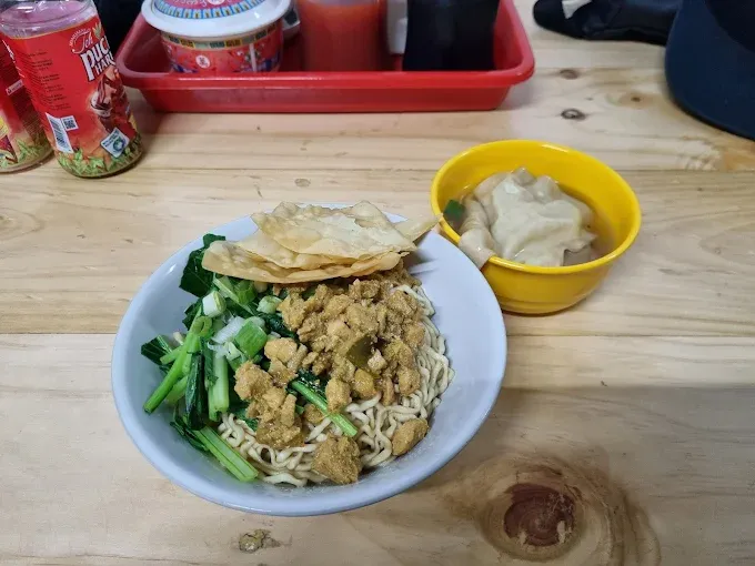 Mie ayam jamur enak di Jakarta