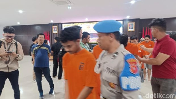 Polresta Bogor Kota menangkap 32 pelaku tawuran selama April-Juni 2025.