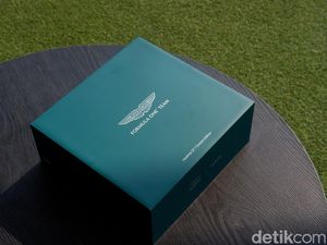Unboxing Realme GT 7 Dream Edition Aston Martin, Cuma 200 Unit di RI