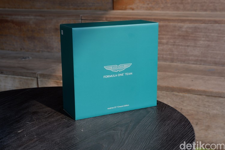 Realme GT 7 Dream Edition Realme GT 7 Dream Edition