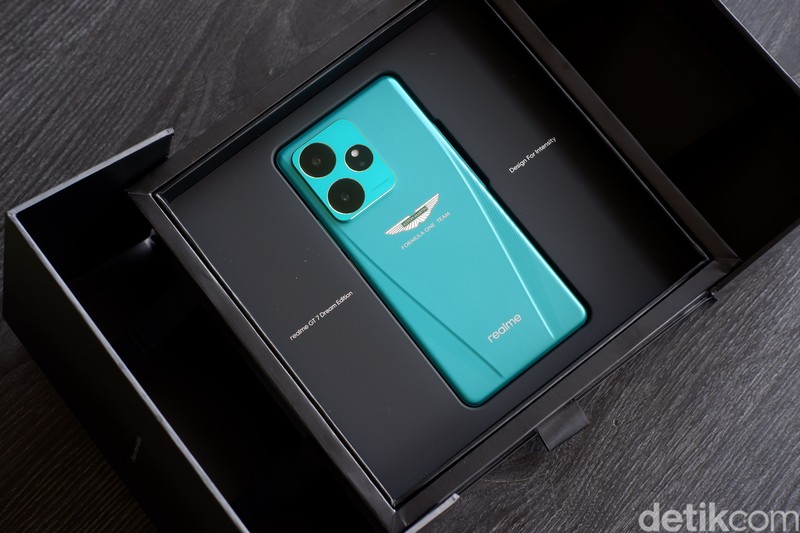 Realme GT 7 Dream Edition