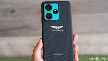 Ini casing eksklusif Silver Wing khas Aston Martin, Foto: Adi Fida Rahman/detikINET