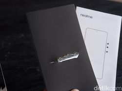 Unboxing Realme GT 7 Dream Edition Aston Martin, Cuma 200 Unit di RI