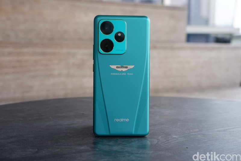 Realme GT 7 Dream Edition